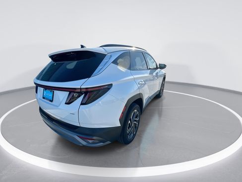 New 2026 Hyundai Tucson Limited image 8