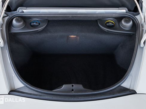 Used 2022 Porsche 718 Boxster Spyder RWD image 34