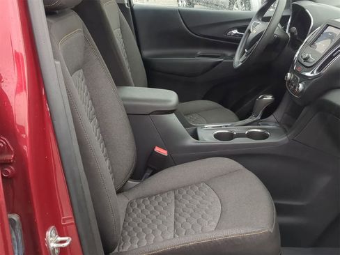 Used 2020 Chevrolet Equinox LT w/ LPO, Floor Liner Package image 29