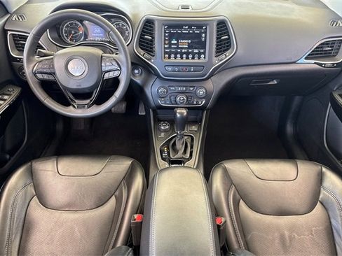 Used 2023 Jeep Cherokee Altitude Lux image 15