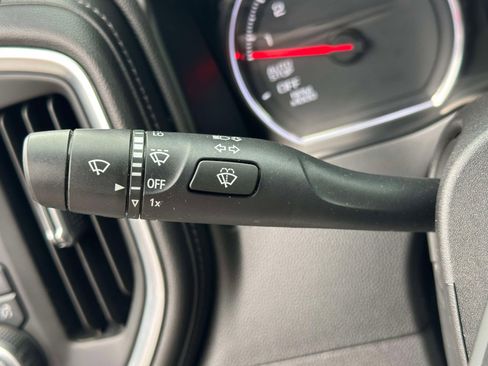 Used 2020 Chevrolet Silverado 1500 RST w/ All-Star Edition image 17