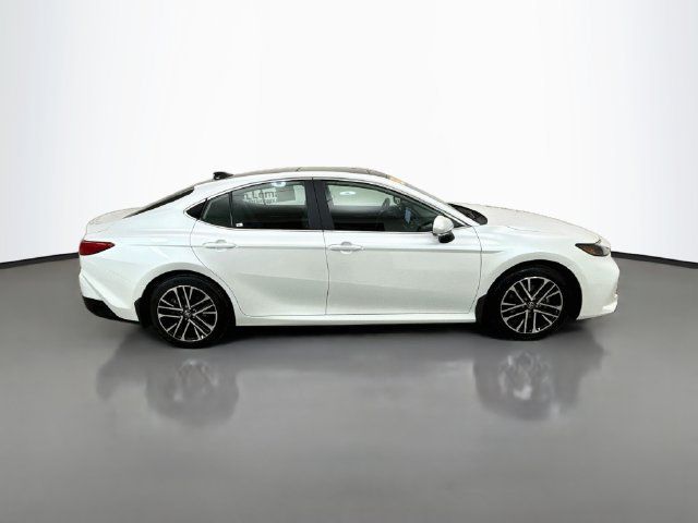 Used 2026 Toyota Camry XLE w/ Premium Plus Package AWD/4WD image 8