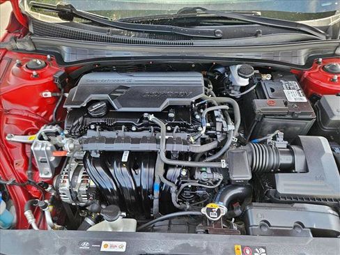 Used 2022 Hyundai Elantra SEL FWD image 21