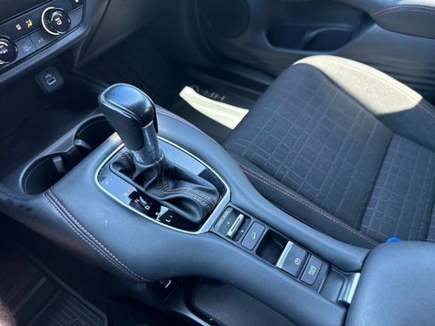 Used 2025 Honda HR-V Sport image 22