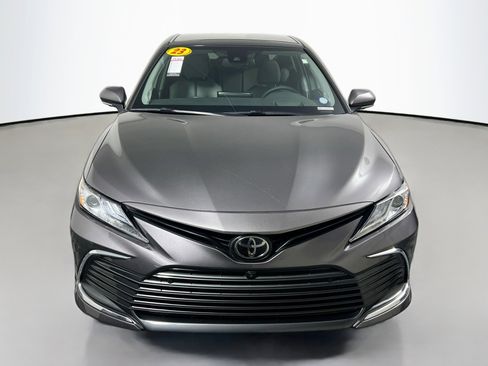 Used 2023 Toyota Camry XLE image 10