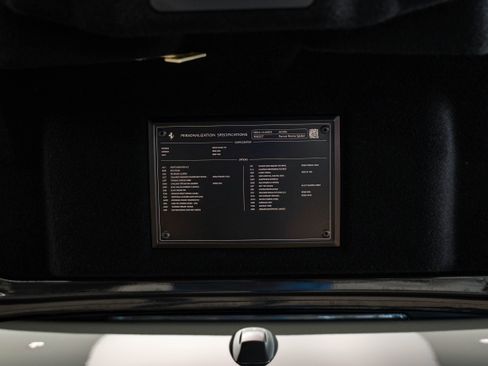 Used 2024 Ferrari Roma Spider image 26