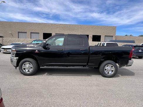 New 2026 RAM 2500 Tradesman AWD/4WD image 3