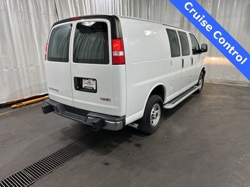 Used 2023 GMC Savana 2500 w/ Driver Convenience Package image 3