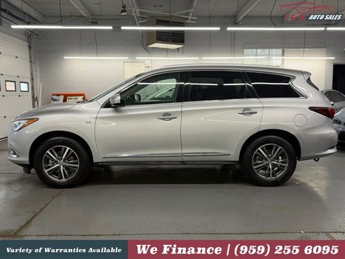 Used 2018 INFINITI QX60 Luxe w/ Premium Plus Package AWD/4WD image 12