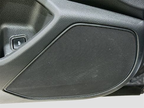 Used 2020 Honda Accord Touring image 19