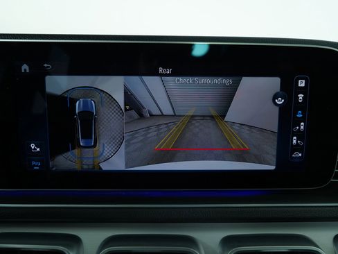 Used 2024 Mercedes-Benz GLE 350 4MATIC image 39