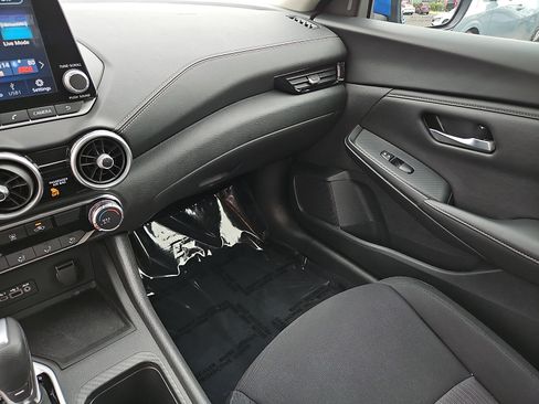 Certified 2023 Nissan Sentra SV FWD image 23