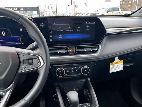 New 2025 Chevrolet TrailBlazer ACTIV w/ Convenience Package FWD image 6