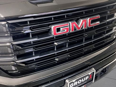 Used 2023 GMC Sierra 1500 Elevation AWD/4WD image 29