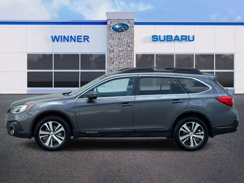Used 2018 Subaru Outback 2.5i Limited w/ Protection Package #1 AWD/4WD image 2