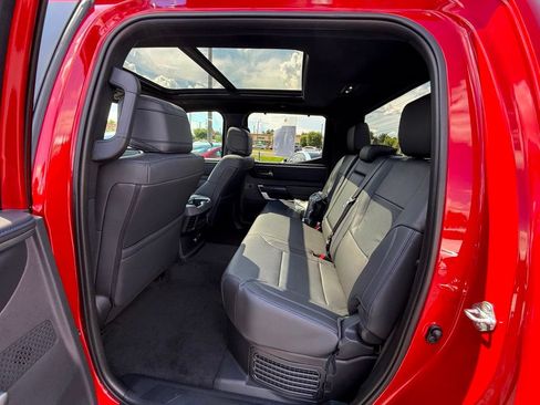 Used 2025 Toyota Tundra Platinum AWD/4WD image 29