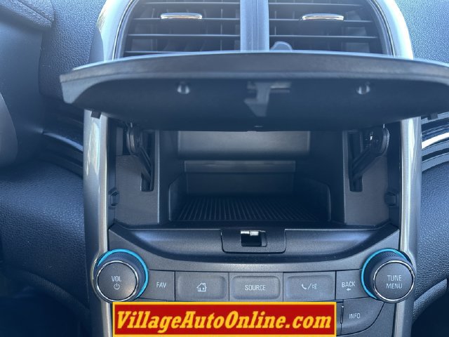Used 2013 Chevrolet Malibu LT FWD image 16