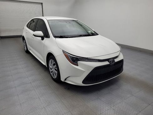 Used 2021 Toyota Corolla LE image 13