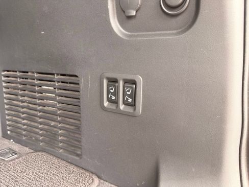 Used 2012 Nissan Armada Platinum AWD/4WD image 33