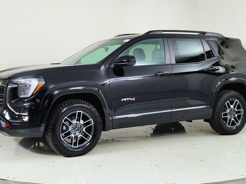 New 2026 GMC Terrain AT4 image 3