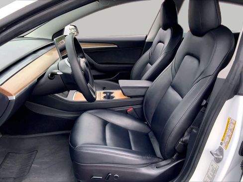 Used 2023 Tesla Model 3 Standard Range RWD image 7