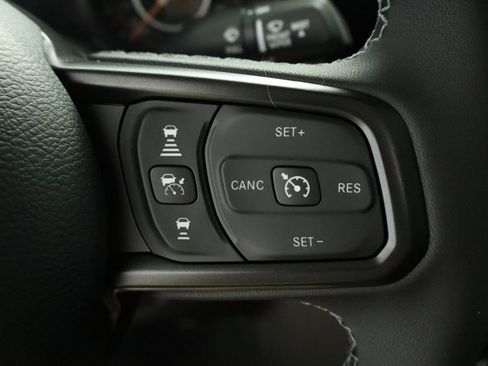 New 2026 Jeep Gladiator Sport AWD/4WD image 32
