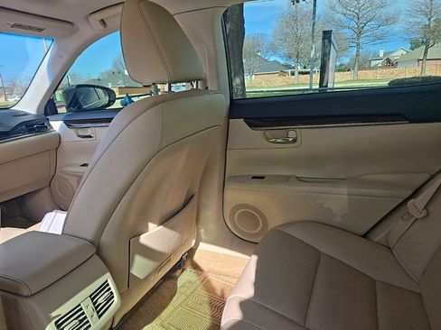 Used 2015 Lexus ES 350 image 11
