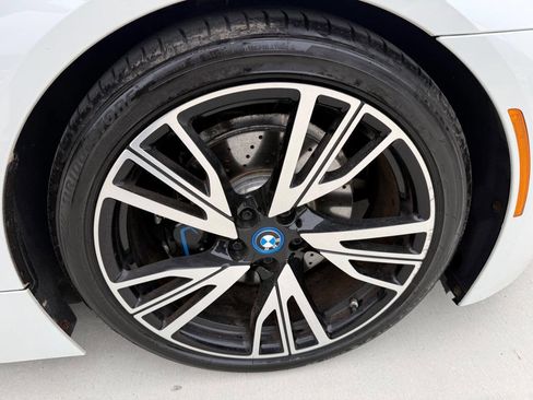 Used 2016 BMW i8 AWD/4WD image 23