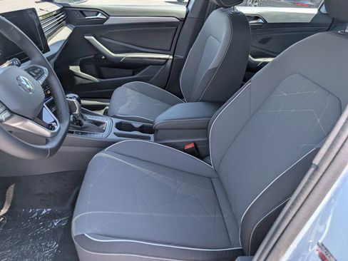 New 2025 Volkswagen Jetta Sport image 11