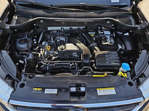 Used 2024 Volkswagen Taos SE FWD image 28
