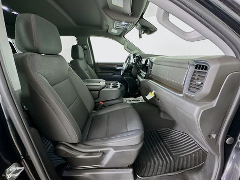 Used 2022 Chevrolet Silverado 1500 LT image 31