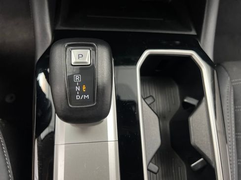 Used 2025 Mitsubishi Outlander SE AWD/4WD image 57