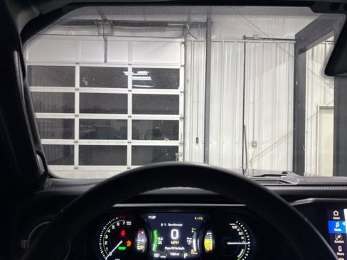 Used 2024 Jeep Wrangler Unlimited Sahara image 7