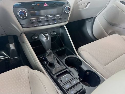 Used 2021 Hyundai Tucson SEL AWD/4WD image 24