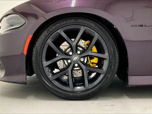 Used 2020 Dodge Charger R/T w/ Blacktop Package RWD image 39