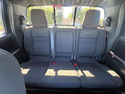 Used 2026 Nissan Frontier PRO-4X AWD/4WD image 33