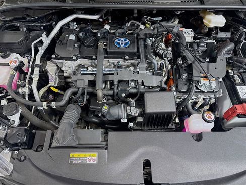 Certified 2024 Toyota Corolla SE w/ Convenience Package image 27