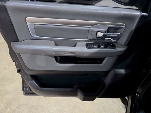 Used 2017 RAM 1500 Big Horn AWD/4WD image 27