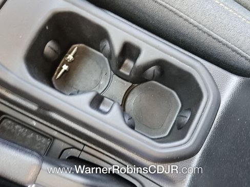 New 2025 Jeep Gladiator Sport image 23