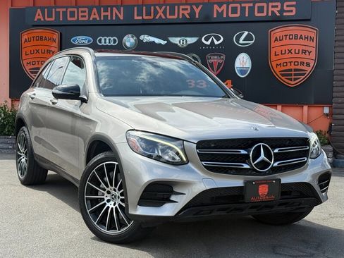 Used 2019 Mercedes-Benz GLC 300 image 1