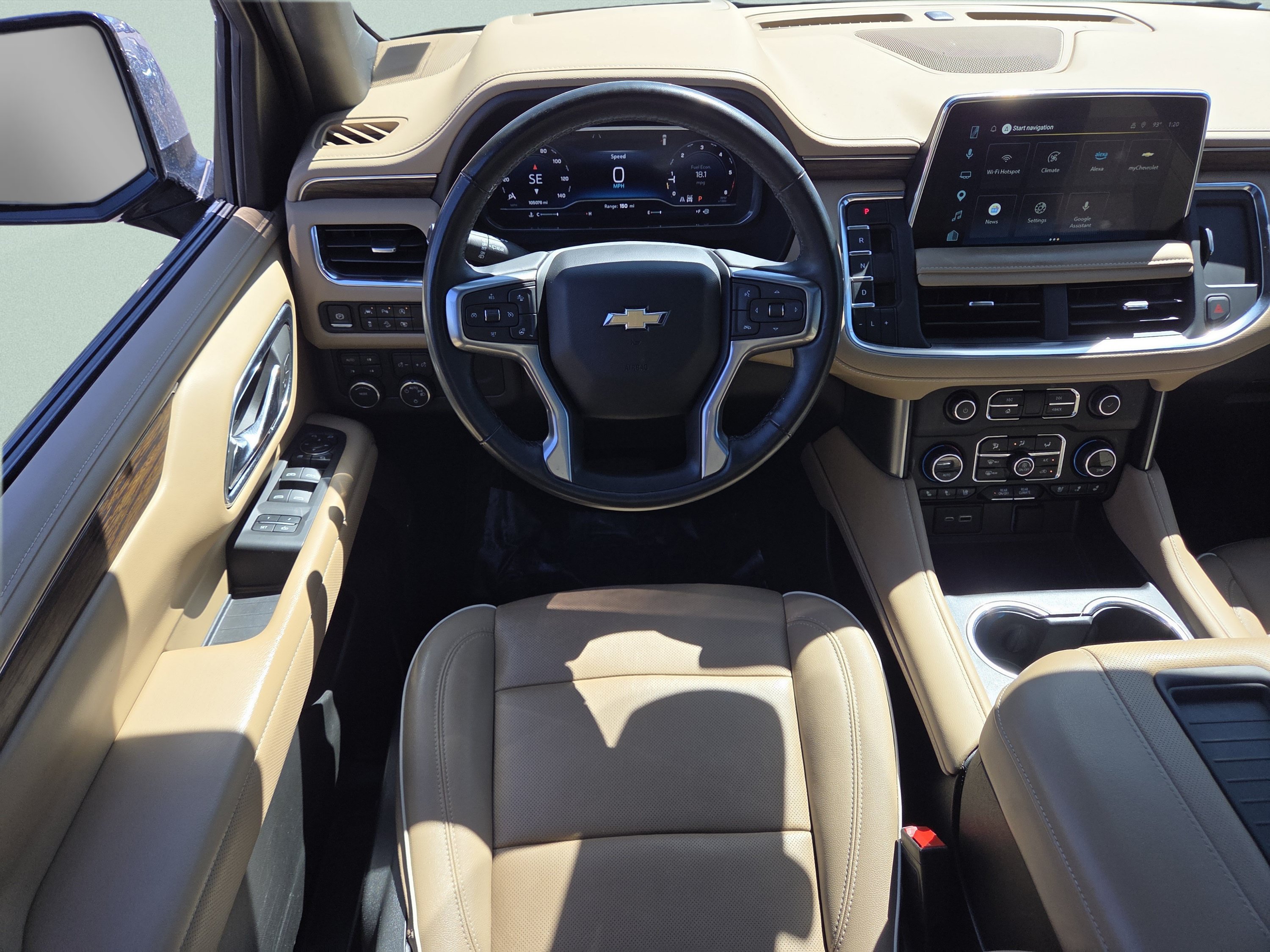 Used 2023 Chevrolet Suburban Premier AWD/4WD image 4