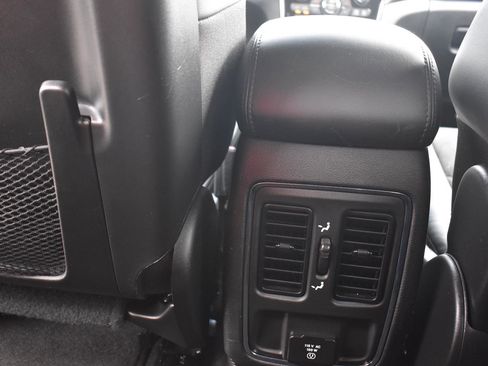 Used 2022 Jeep Grand Cherokee Laredo X image 49