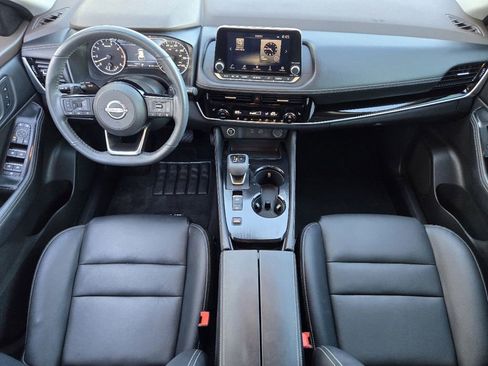 Used 2023 Nissan Rogue SL image 20