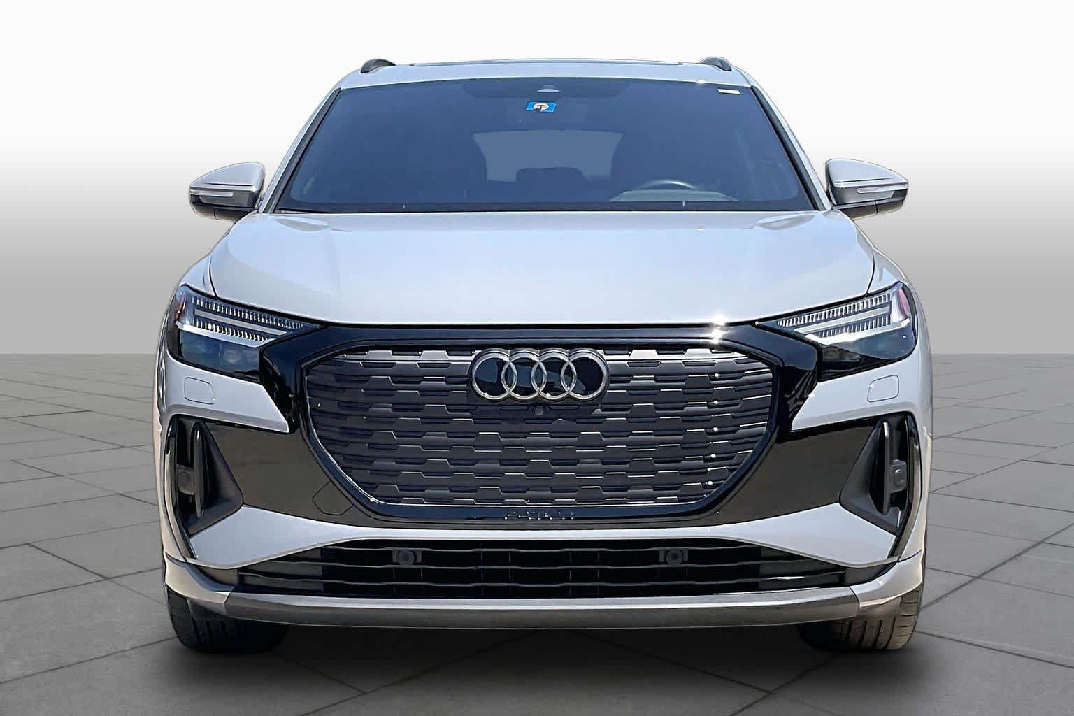 Used 2024 Audi Q4 e-tron Prestige w/ Black Optic Package AWD/4WD image 3