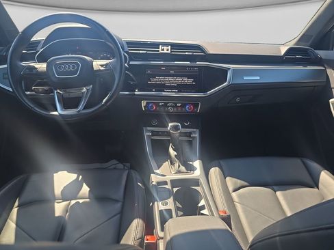 Used 2024 Audi Q3 2.0T Premium image 12