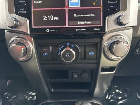 Used 2022 Toyota 4Runner SR5 Premium image 21