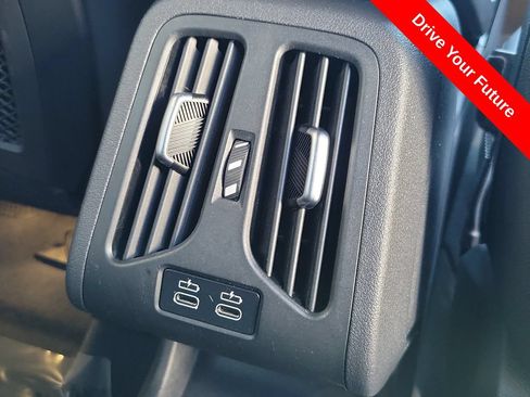 Used 2023 BMW X1 xDrive28i AWD/4WD image 23