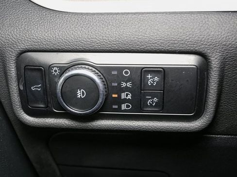 Used 2023 Ford Explorer XLT w/ Equipment Group 202A image 39