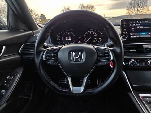 Used 2022 Honda Accord Sport image 24