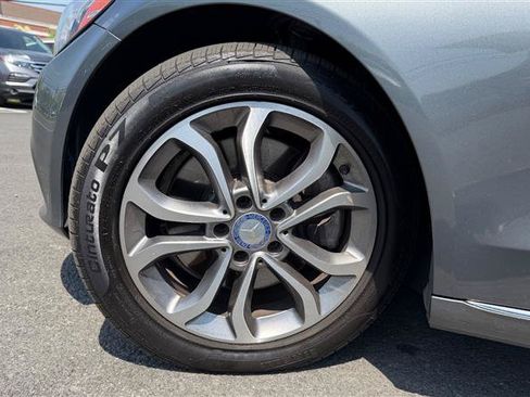 Used 2017 Mercedes-Benz C 300 4MATIC Sedan image 15